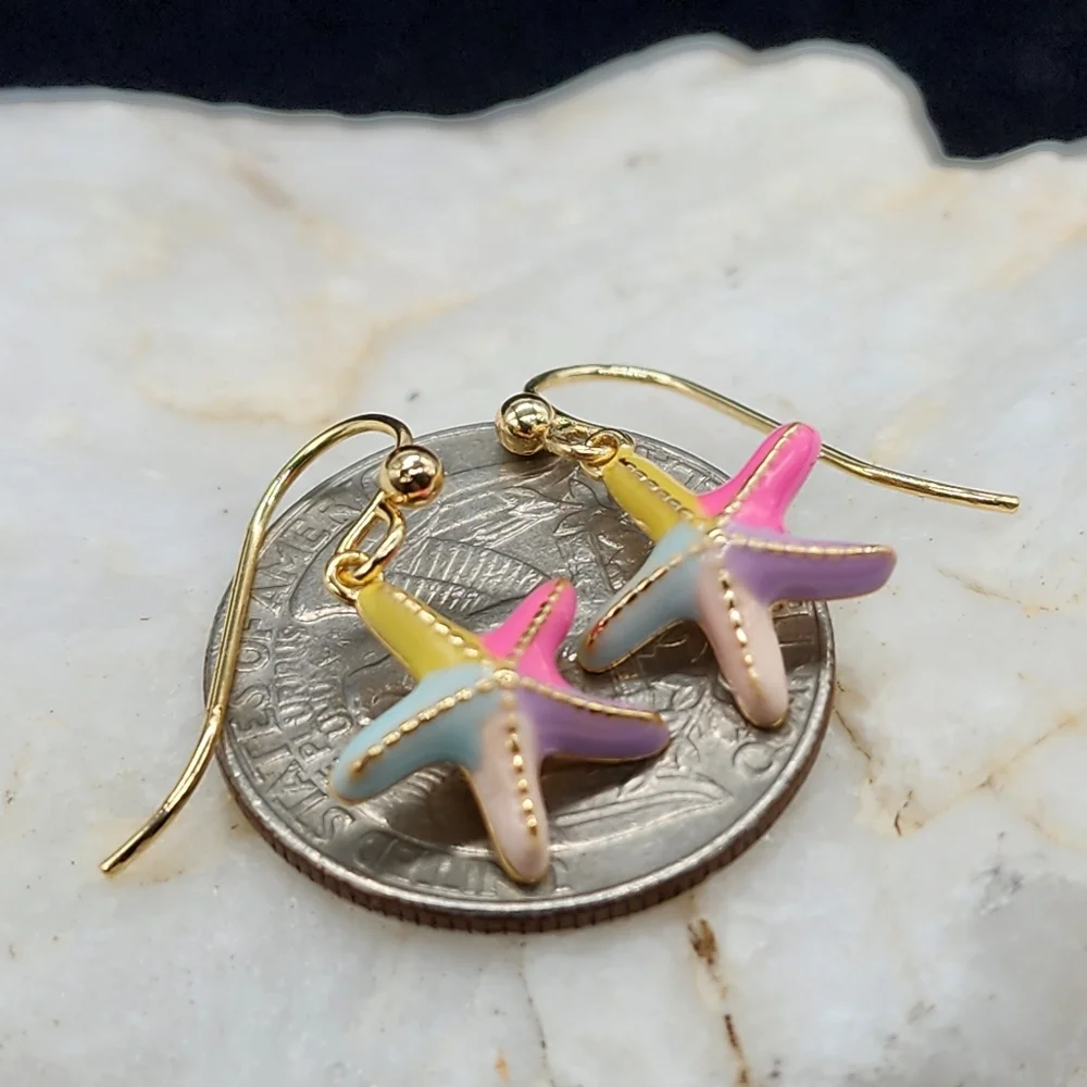 Minimalist Lightweight Earrings 18K Gold plated Sea Stars Petite Earrings